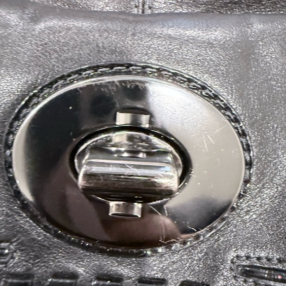 COACH 15995 Vintage DEVIN LEATHER SHOULDER BAG - Picture 9 of 13